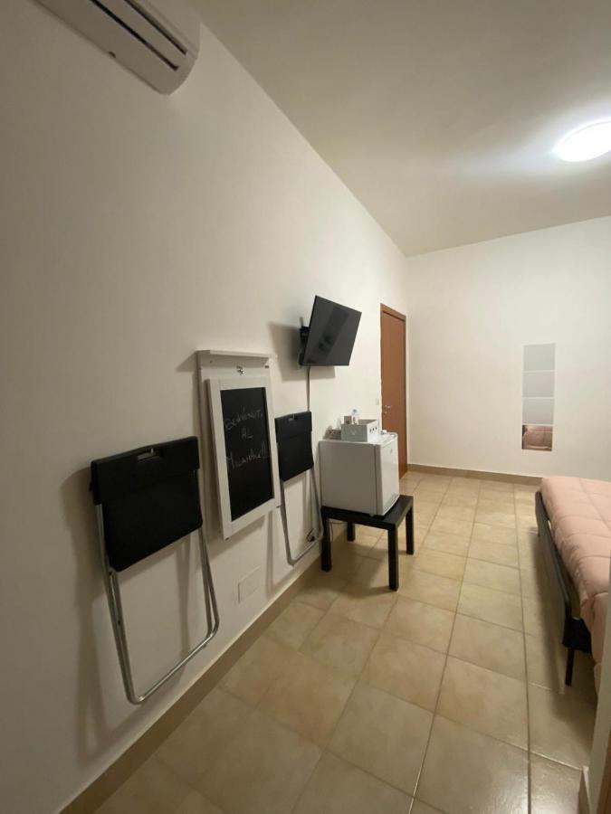 Micamale Hotel Modugno Eksteriør billede